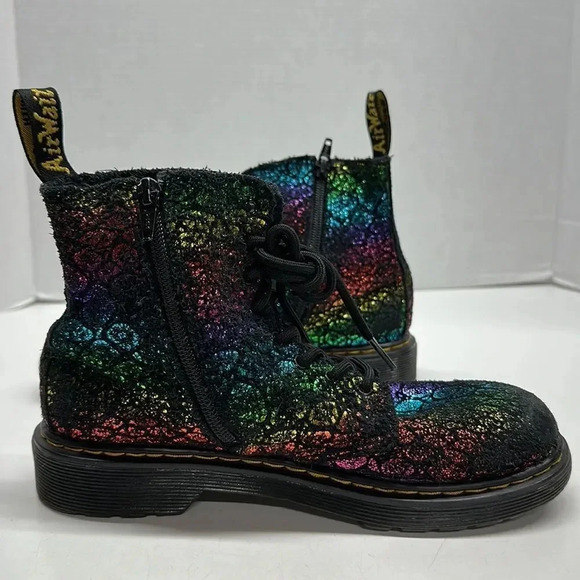 Dr. Martens Docs 1460 Pascal Rainbow Ombre Snake Print Lace Up Boots Women's 5 - Picture 6 of 9